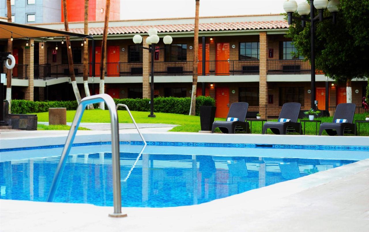 Hotel Colonial Mexicali Exteriör bild
