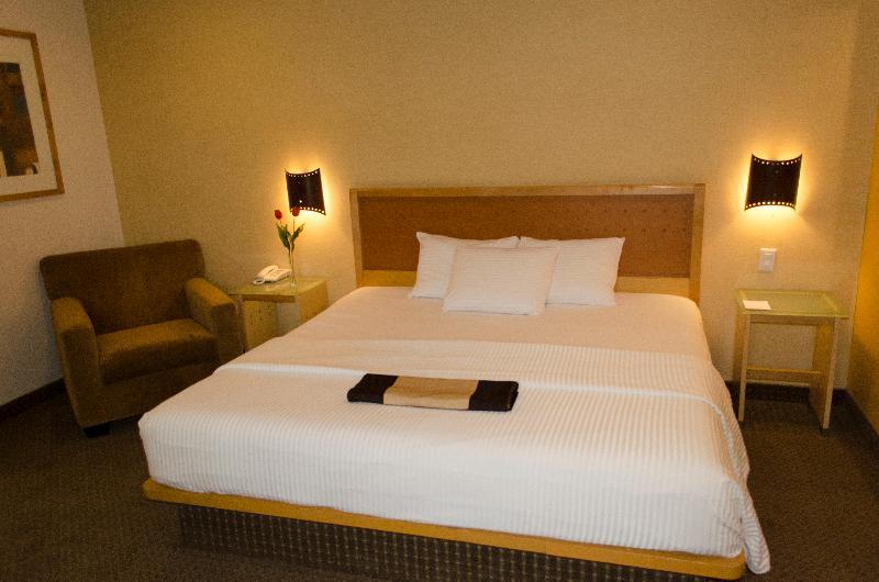 Hotel Colonial Mexicali Exteriör bild
